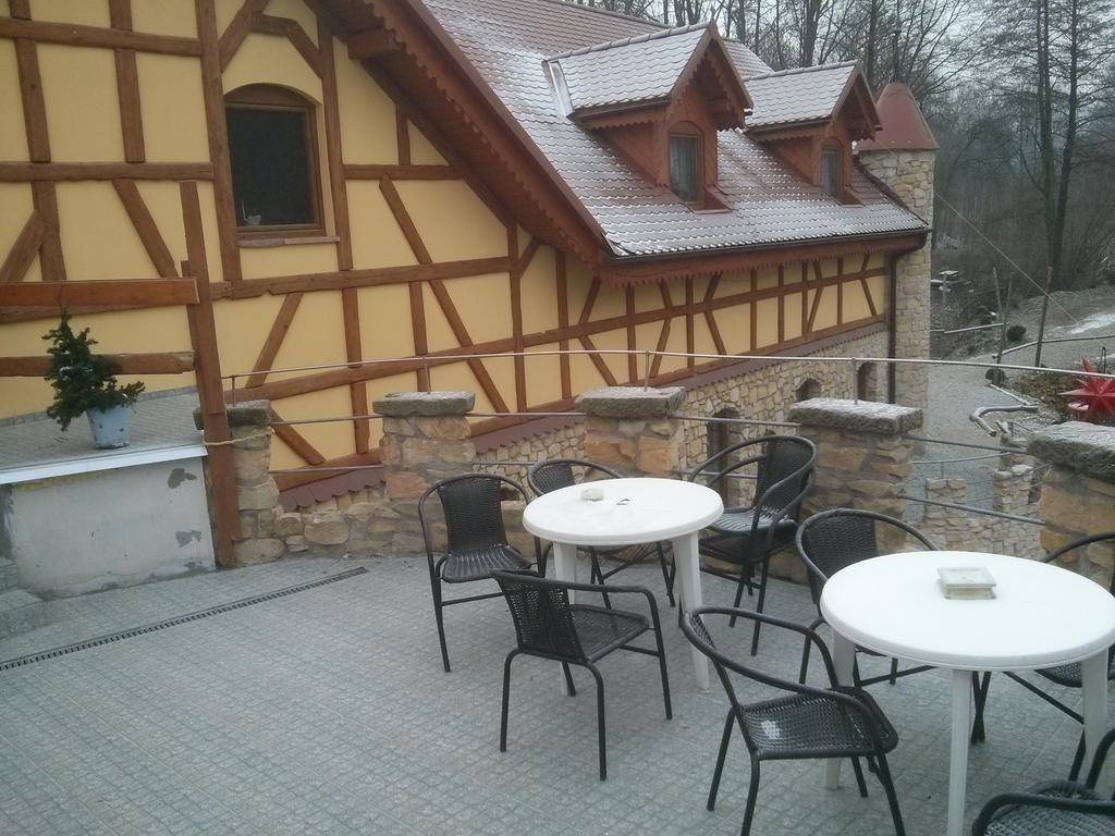 GolejówZbojna Debra住宿加早餐旅馆 外观 照片