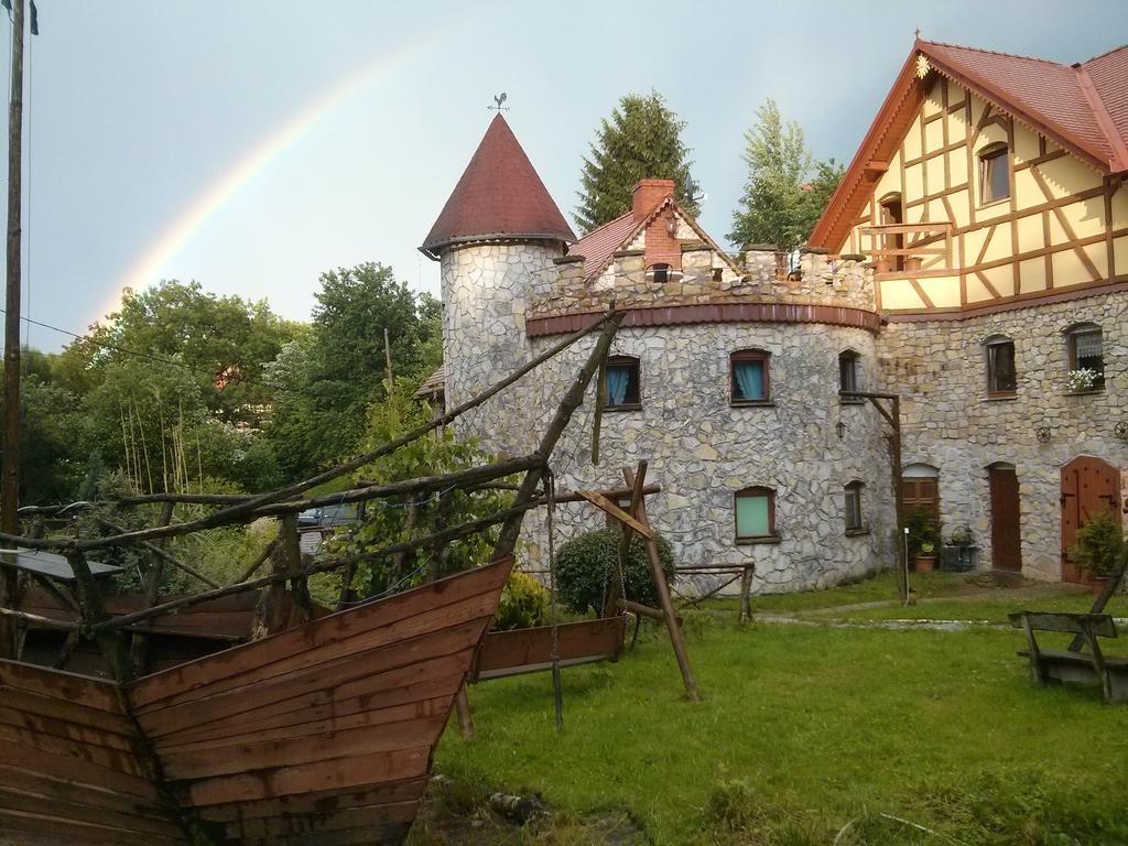 GolejówZbojna Debra住宿加早餐旅馆 外观 照片